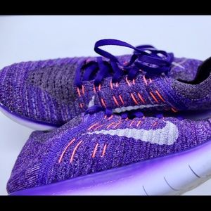 Nike Women’s Free Run Size 10